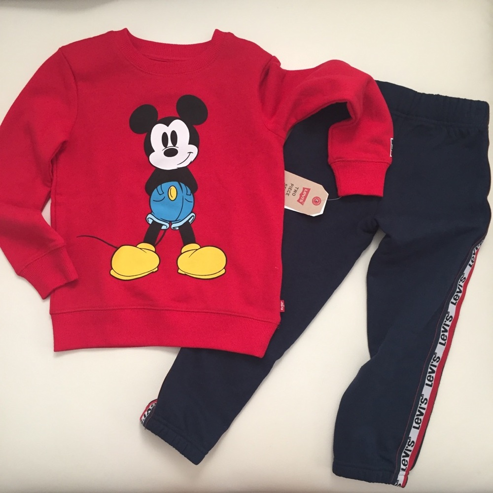 Levi’s Disney Mickey Mouse Outfit